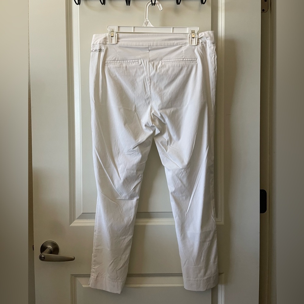 White Columbia Capri size 10 - Picture 2 of 4